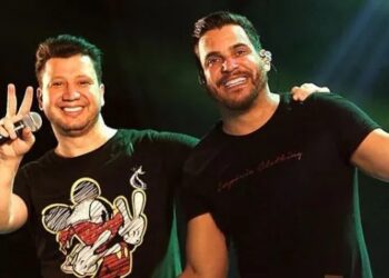 Se apaixonou também? O hit “Cliente Apaixonado” grudou na cabeça das pessoas!