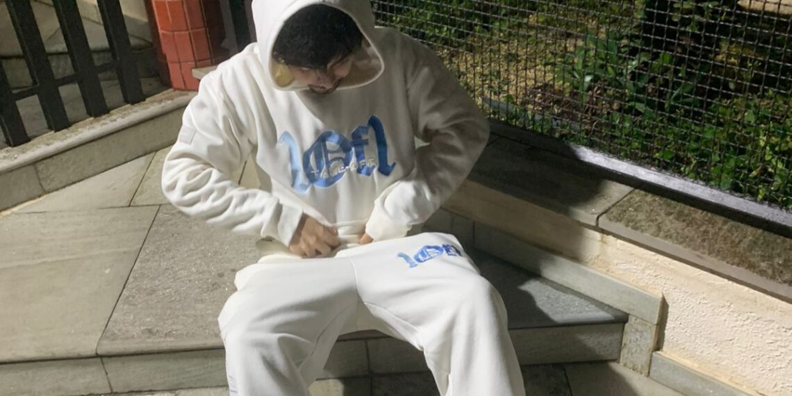 Kenzoca retorna com o single “Momentos” e anuncia novo EP “Menino de Ouro”