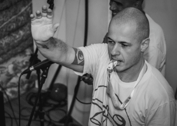 Casa de Cultura Os Capoeira abre inscrições para oficina de Percussão com Mestre Dalua