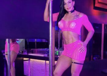 Lis Lopes lista cinco benefícios do pole dance para a vida sexual