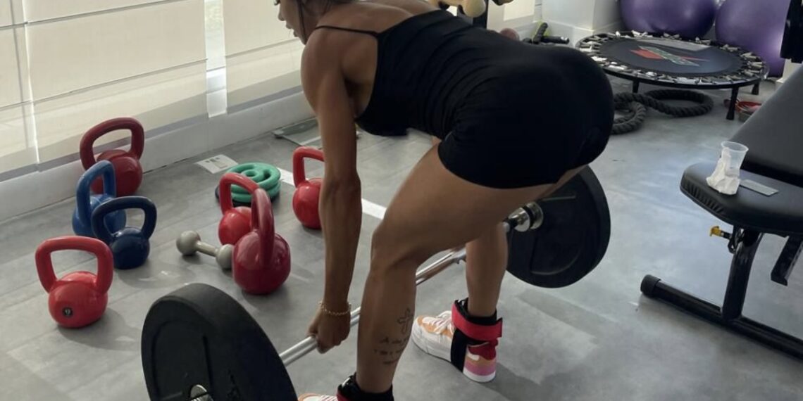 No Dia do Orgasmo, atriz da Redetv! Thalita Souza conta que chegou ao clímax malhando: “Fiquei constrangida”