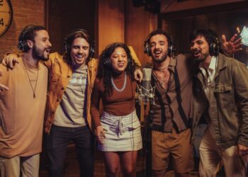 Com mais de 400 mil seguidores e inúmeros sucessos Grupo Versão lança novo medley “Ela Vai Voltar / Papo Reto”