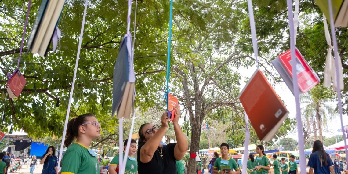 FLIB 2025 amplia vozes e celebra a potência da autoria feminina na literatura brasileira