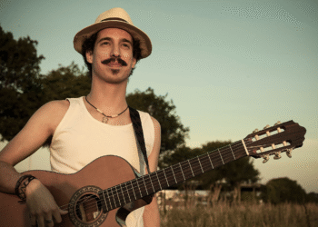 Ferdi apresenta o novo álbum “Ruídos e Silêncio”