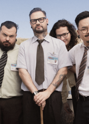 Serena lança o clipe de “Perto do Fim”, uma sátira ácida ao universo corporativo