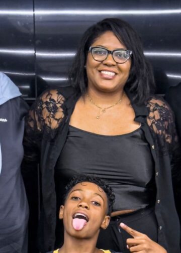 Conheça o Menino da Vila Ppeu da Hora: aos 12 anos, jovem renova seu 4º contrato com o Santos e inicia a temporada 2026 com nova estrutura de gestão