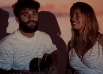 Duo Rosalu surpreende o público com o novo single autoral “Dia Amanheceu”