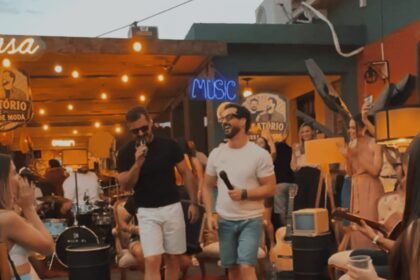 Maurício & Eduardo apostam na proximidade com o público em “Surra de Moda”