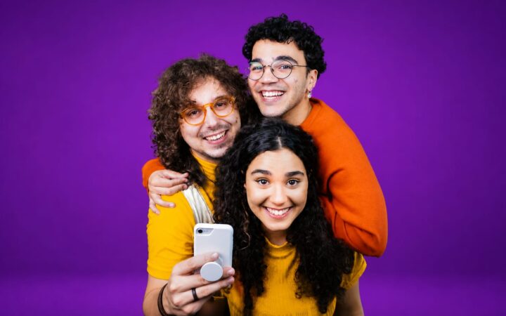 Irmãos Cauwave estreiam na Flamus com conteúdos exclusivos