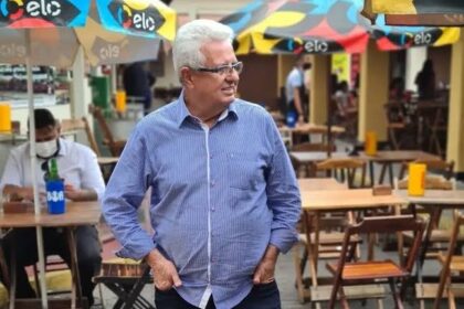 No Centro de Goiânia, programação ajuda a manter a história de bares da cidade