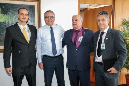 CNAA celebra conquista histórica após 38 anos de luta pela Acupuntura