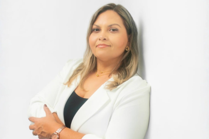 Aline Rinaldi se torna referência contra multas que ultrapassam R$ 419 milhões