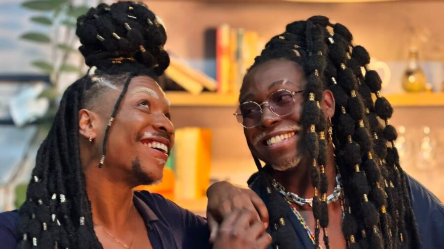 Duo YORI reúne MPB, R&B e soul no show “Lenha Na Brasa”, em São Paulo