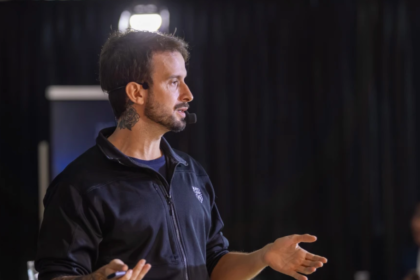 Douglas Gomides põe o Brasil no mapa do marketing médico latino-americano