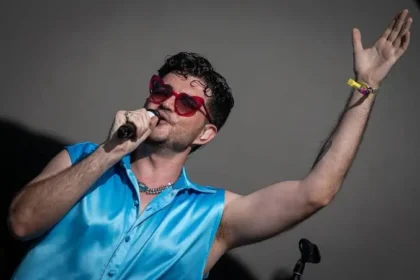 O Retorno do Rei: Jão anuncia turnê monumental e promete reinventar a estética Pop Nacional