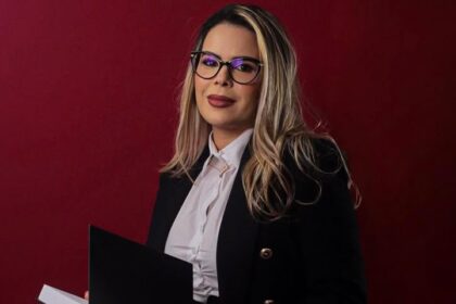 Aos 48 anos, MULHER conquista aposentadoria de R$ 7,3mil com orientação previdenciária de Dra. Ana Almeida