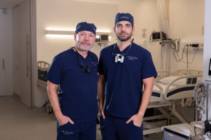 Transplante capilar sem raspar ganha espaço entre pacientes que buscam discrição